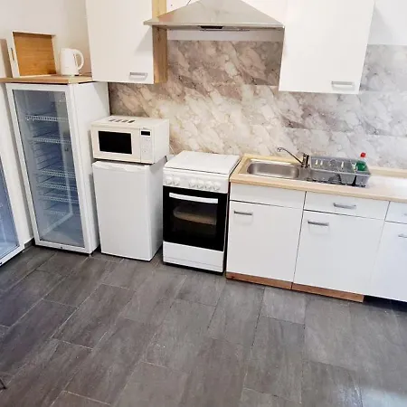Apartment Monteurzimmer Obertshausen