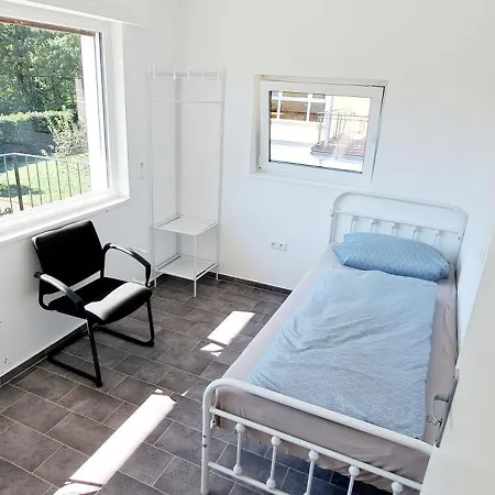 Apartment Monteurzimmer Obertshausen
